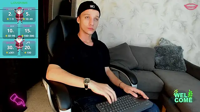 angelcortes online show from December 19, 11:23 pm