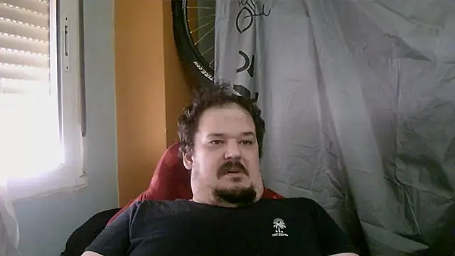 porkorossy online show from October 7, 8:07 am