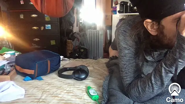 DownstairsSky online show from October 18, 7:52 pm