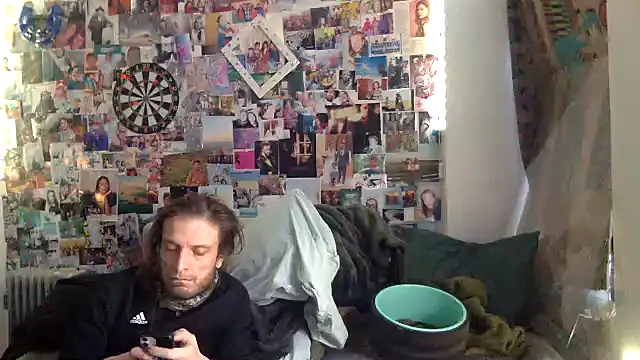 DownstairsSky online show from February 7, 3:30 pm