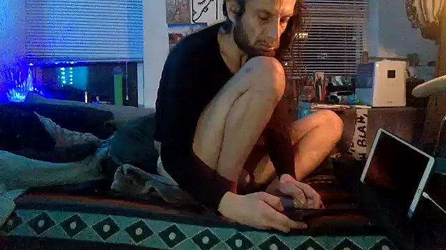 DownstairsSky online show from December 22, 2:49 am