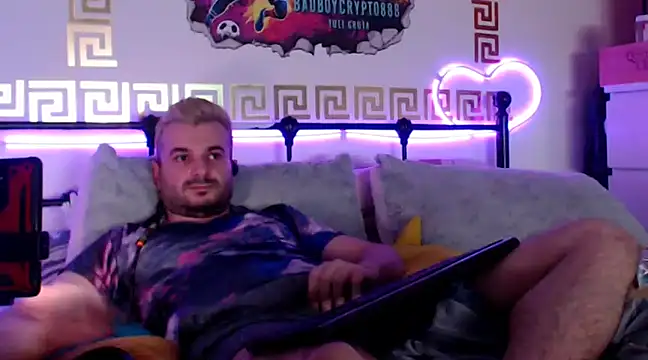 Snapshot of erotico69xxx chatting on February 27, 10:53 pm erotico69xxx online show from February 27, 10:53 pm