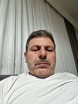 doktor38 online show from April 15, 7:03 pm