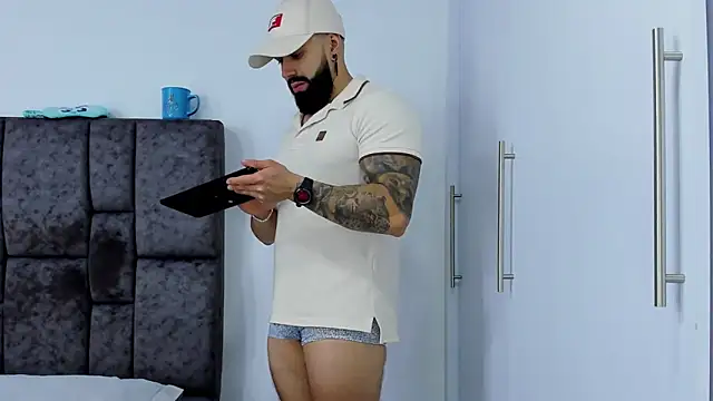 Zack Froone online show from February 22, 5:09 pm