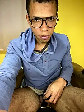 MoiseXxx 777 online show from September 24, 7:18 am