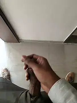 samlord261 online show from December 10, 7:16 am