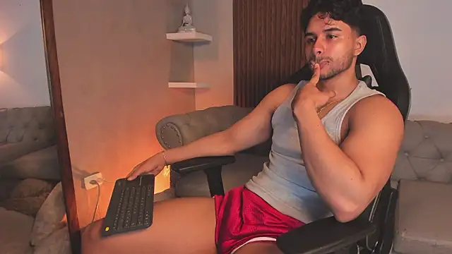 liam collins21 online show from February 19, 12:23 pm