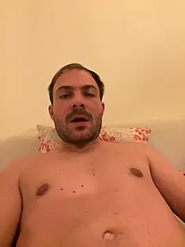 Snapshot of Adventurehotman chatting on January 2, 2:22 am Adventurehotman online show from January 2, 2:22 am