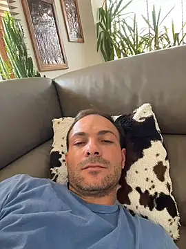 Adventurehotman online show from August 9, 1:17 pm