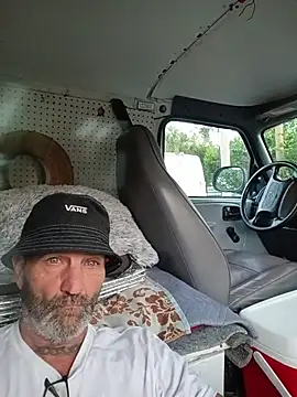 Hotbodyscottie online show from November 15, 10:23 pm