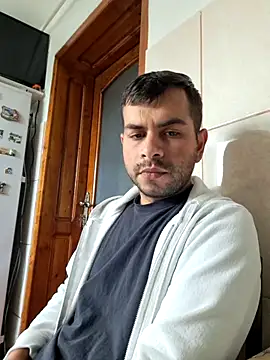 hornny1995 online show from September 30, 12:42 pm