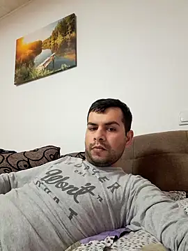 hornny1995 online show from January 12, 7:53 am