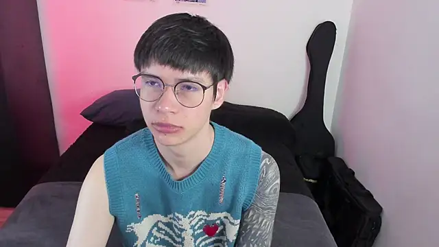 Aventure Twinks online show from January 15, 6:54 pm