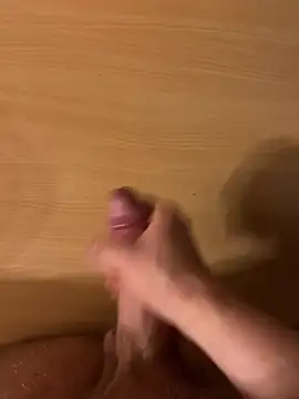 luca20233 online show from January 12, 7:53 pm