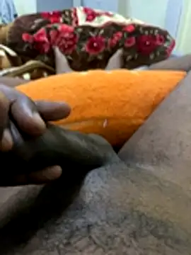 SLhotman online show from November 18, 7:17 pm