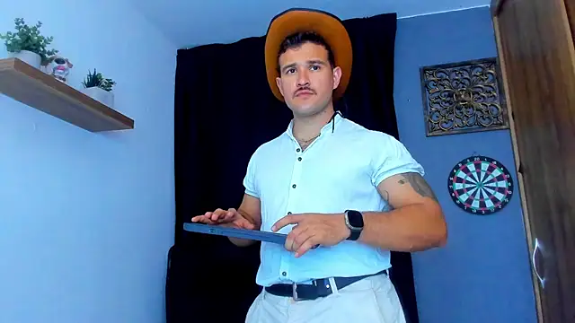 AndrewDiaz online show from May 27, 5:59 am