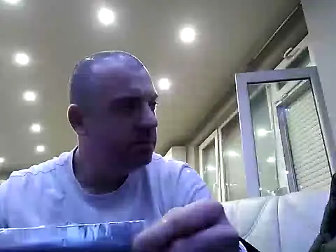 Snapshot of LSD669 chatting on January 26, 2:24 am LSD669 online show from January 26, 2:24 am