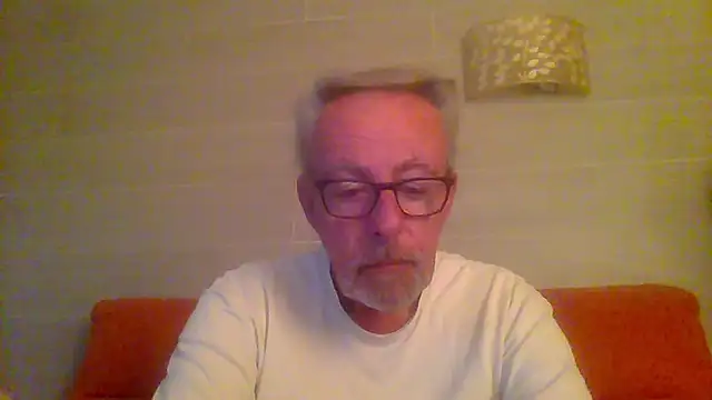 tuggy59 online show from March 24, 6:18 am