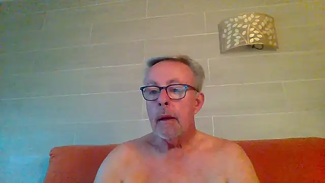 tuggy59 online show from May 22, 5:12 am