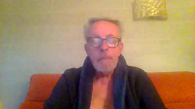 tuggy59 online show from March 4, 7:26 am