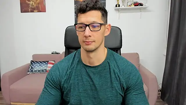 BrutusK08 online show from December 5, 8:33 am