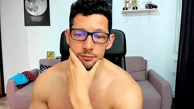 BrutusK08 online show from March 24, 8:30 am