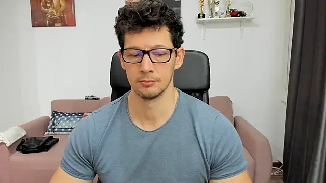 BrutusK08 online show from February 4, 6:14 am