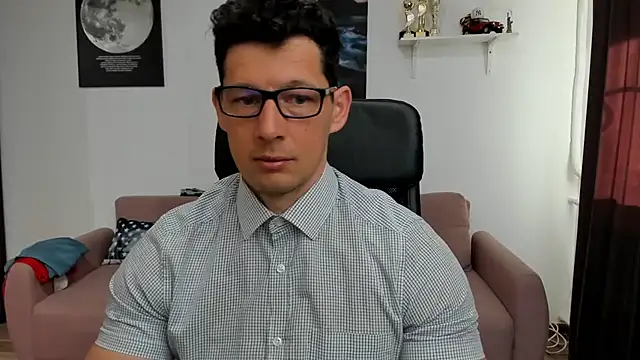 BrutusK08 online show from March 6, 6:52 am