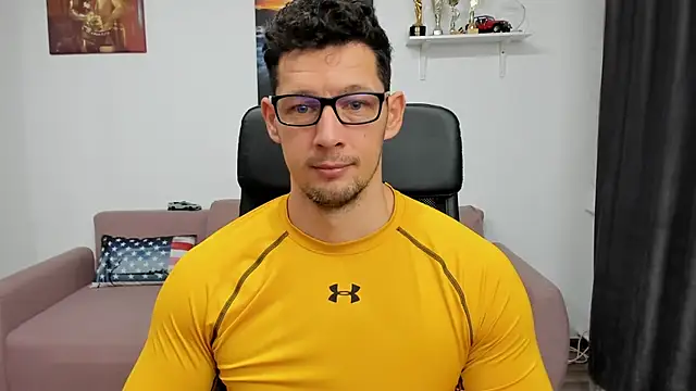 BrutusK08 online show from December 12, 4:59 am