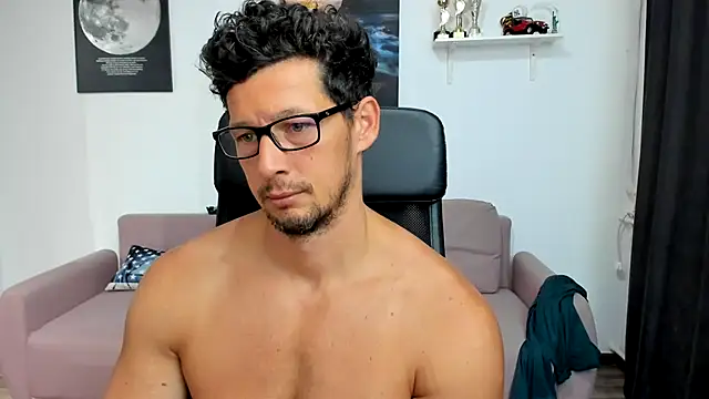 BrutusK08 online show from September 30, 6:19 am