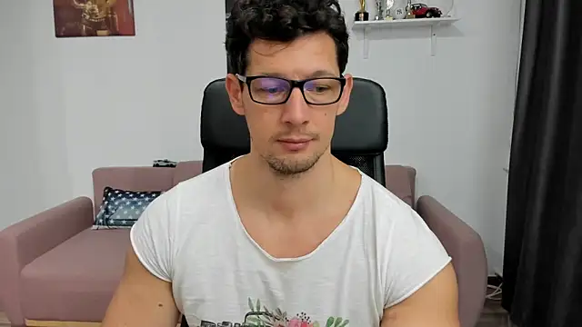 BrutusK08 online show from January 17, 6:04 am