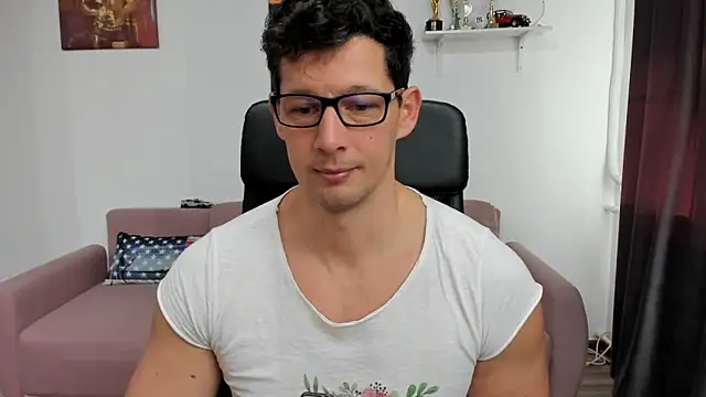 BrutusK08 online show from January 10, 8:29 am