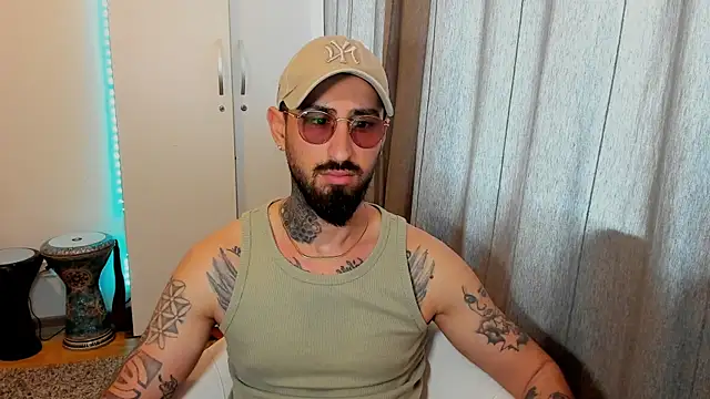 Baddfuckerr online show from January 30, 9:36 am
