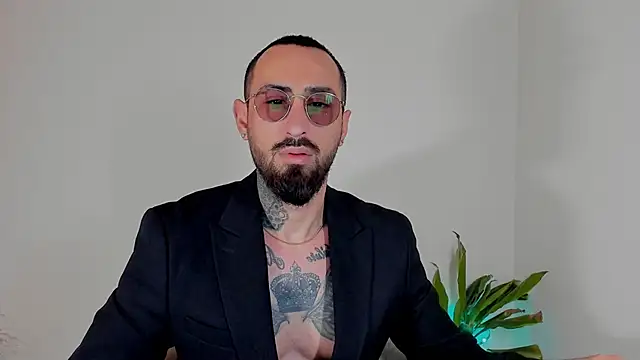 Baddfuckerr online show from January 27, 8:07 am