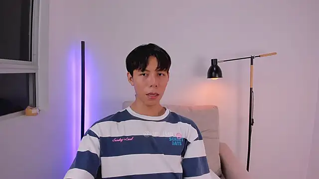 kim lian21 online show from February 24, 10:38 am