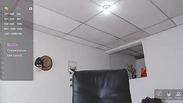 Aaronblack1  online show from September 16, 2:29 pm