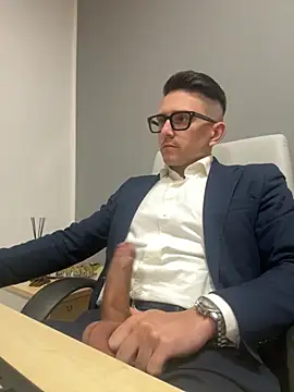 masterboss  online show from December 5, 1:18 pm