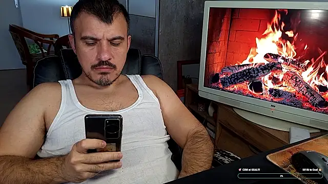 officeman7 online show from March 12, 4:15 pm