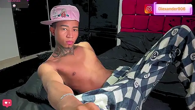 sexy blacks  online show from June 16, 11:56 am
