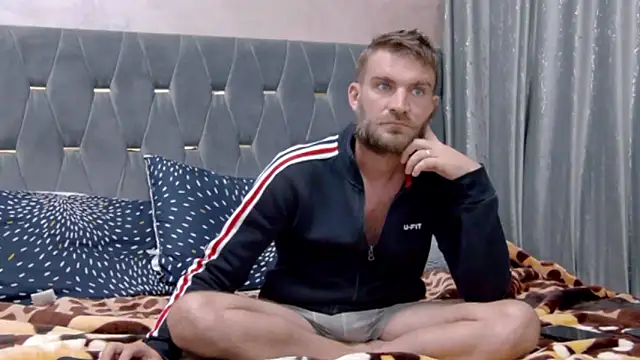 10in deluxe online show from October 7, 8:07 am