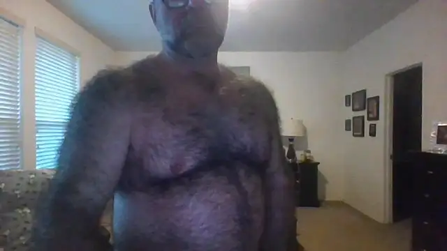 chainjulious online show from March 16, 1:04 pm