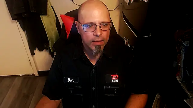 KrazyLegz online show from October 23, 10:24 pm