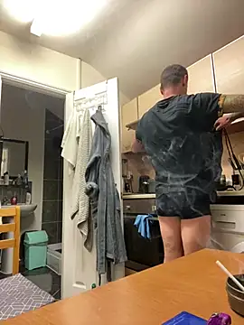 Yourhotboy 42 online show from March 5, 7:17 pm