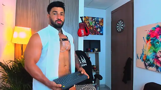 naugthy dominant online show from October 13, 1:17 pm