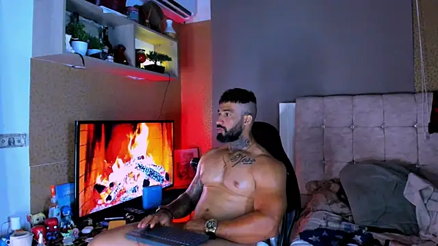 naugthy dominant online show from December 6, 7:32 am