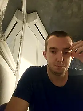 Snapshot of Jasmin32 chatting on October 31, 8:29 am Jasmin32 online show from October 31, 8:29 am