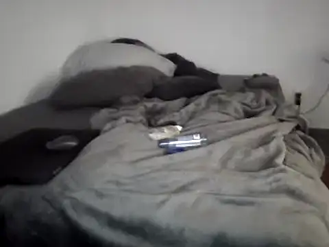 Iliketocooksquirt25 online show from March 15, 10:24 am