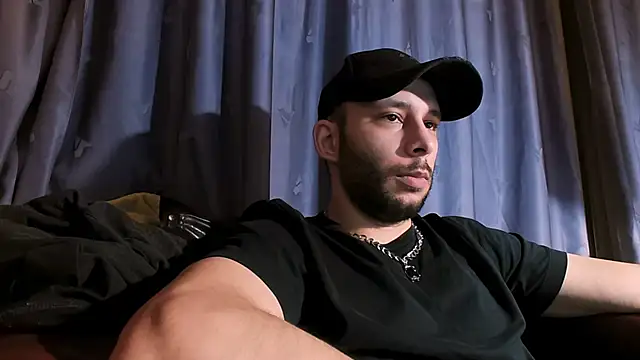 henryaxe online show from December 10, 11:00 pm