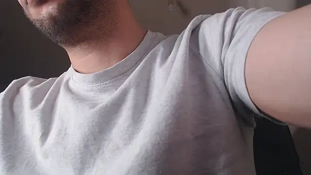 henryaxe online show from July 9, 8:23 pm
