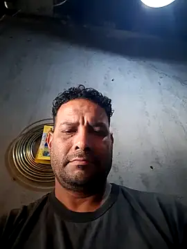 hecwil8 online show from November 3, 3:58 pm